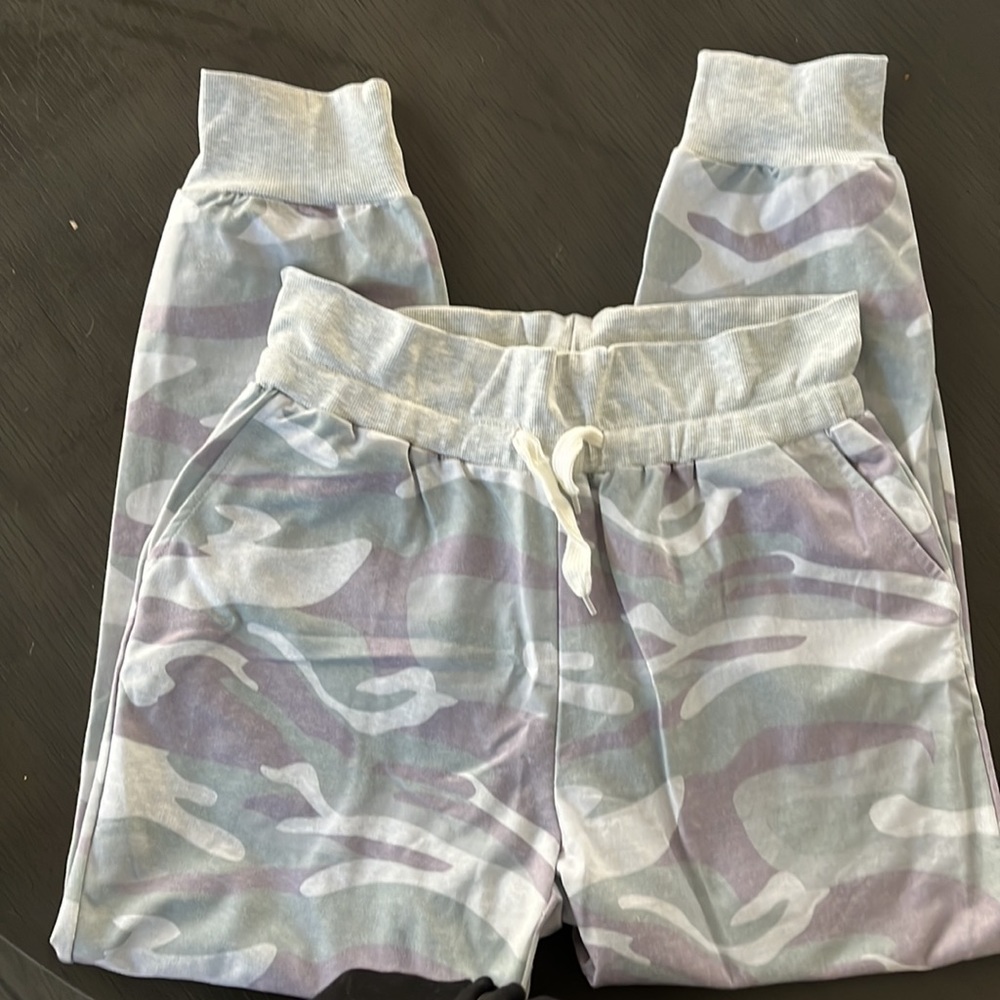 Womens XL Faded Camouflage Jogger Pant pockets drawstring heather gray green